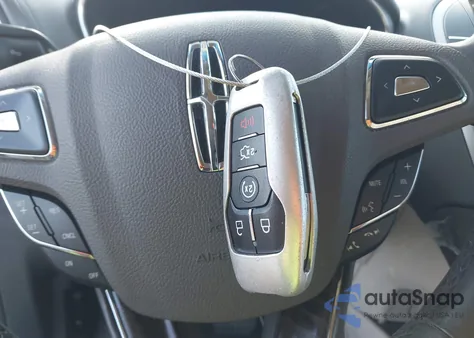 2017 Lincoln Mkx Reserve z USA, uszkodzony, nr VIN 2LMPJ6LR8HBL51290